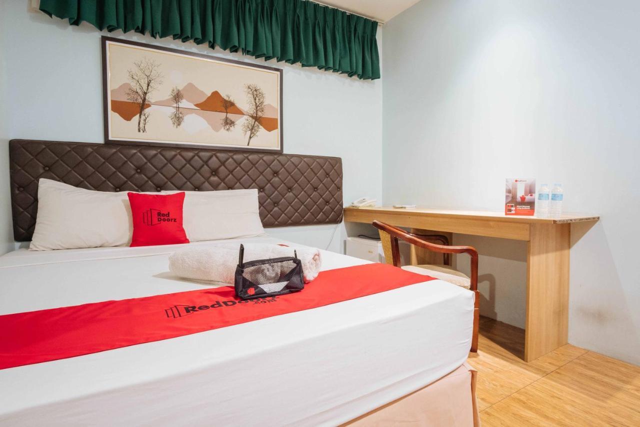 Reddoorz Plus Near Cebu Capitol المظهر الخارجي الصورة